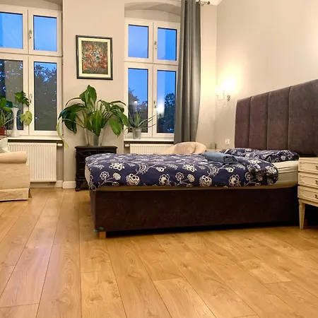 Cozy Room In Artistic District 2 Bathrooms Center